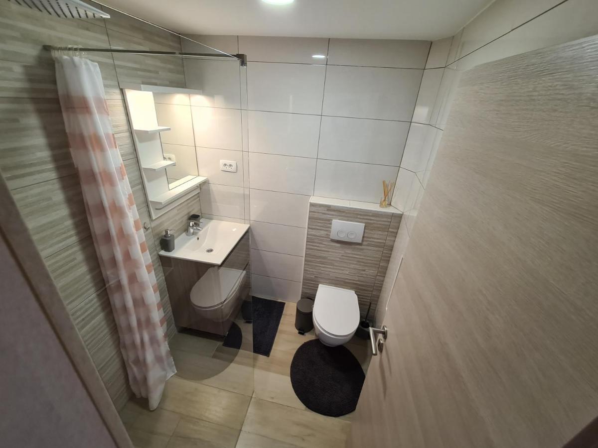 Apartma Iva Копер Екстериор снимка