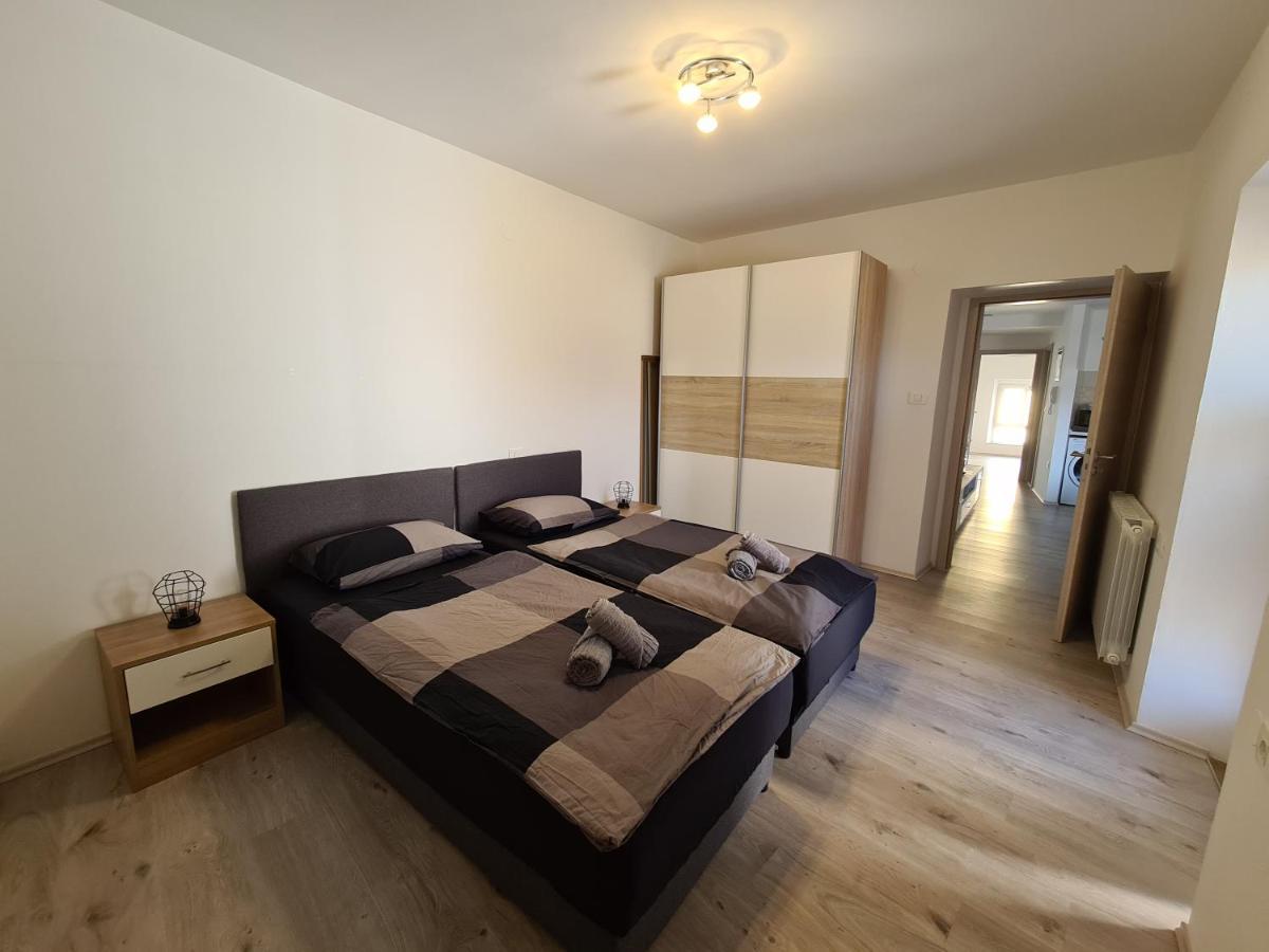 Apartma Iva Копер Екстериор снимка